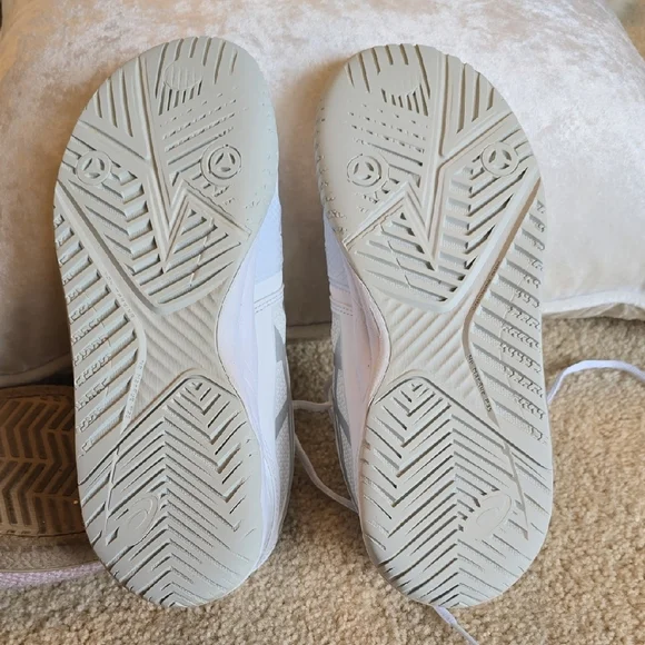 Asics White Sneakers - Picture 6 of 9